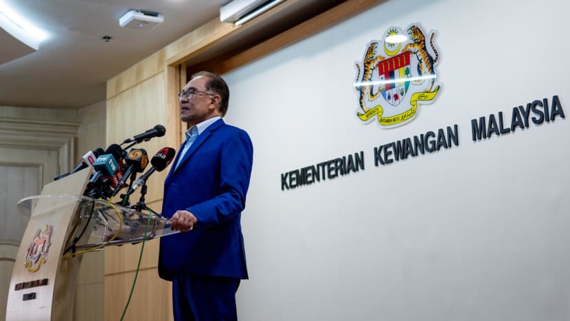 Don't challenge me: Malaysia PM Anwar tells Muhyiddin over alleged government contract breaches