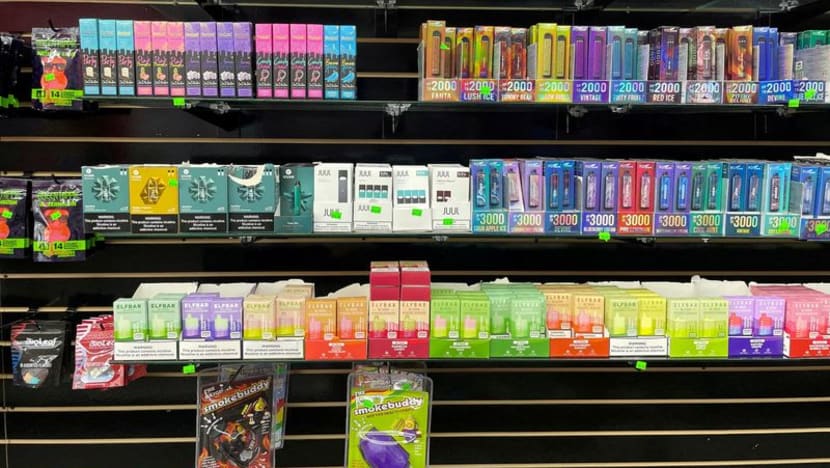 2023 12 14t080807z 3 lynxmpejbd086 rtroptp 3 health vapes