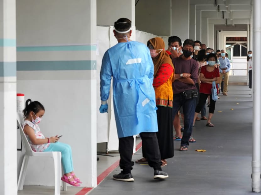 Residents queuing for a swab test at Blk 507, Hougang Ave 8 on Tuesday (June 1, 2021)