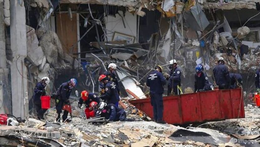 Miami condo collapse: Death toll rises to 5 as rescuers race to find survivors Miami condo collapse: Death toll rises to 5 as rescuers race to find survivors