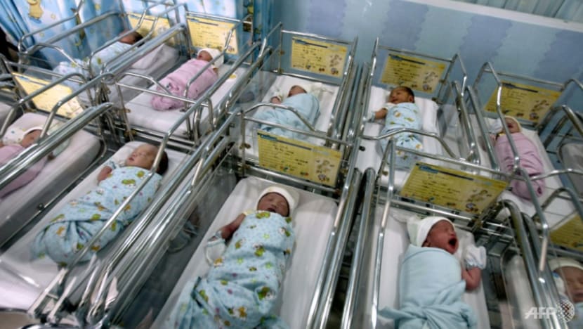 Singapore's total fertility rate falls to historic low in 2020
