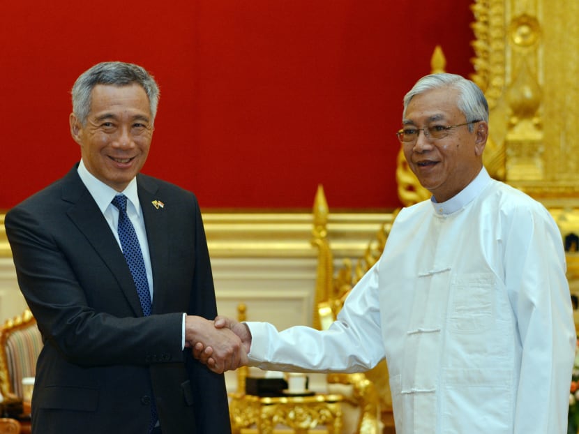 Prime Minister Lee Hsien Loong  and Myanmar's President Htin Kyaw pose for photograph during their meeting at president house in Naypyidaw on June 7, 2016. Photo: Pool via AP