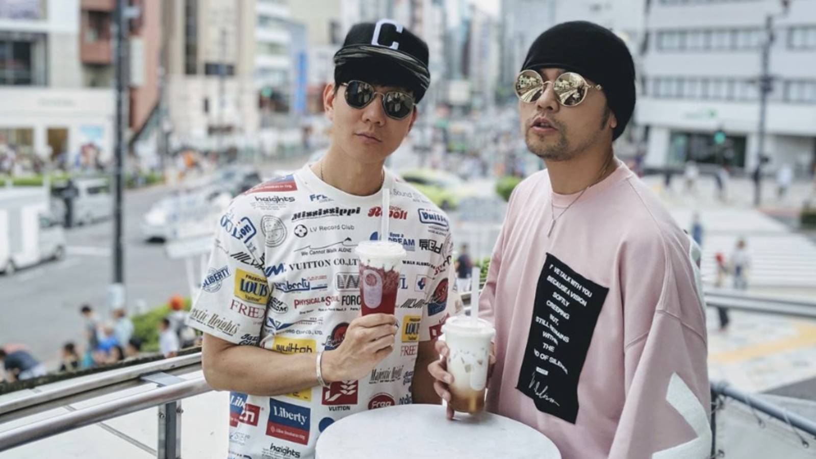 Jay Chou Gave JJ Lin A Super Big Bottle Of Bubble Tea For His Birthday