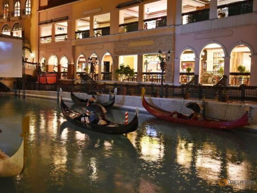 Movie by gondola: Philippine cinema offers Venice-themed pandemic escape Movie by gondola: Philippine cinema offers Venice-themed pandemic escape