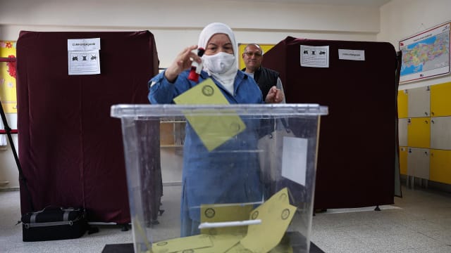 土耳其举行总统选举第二轮投票