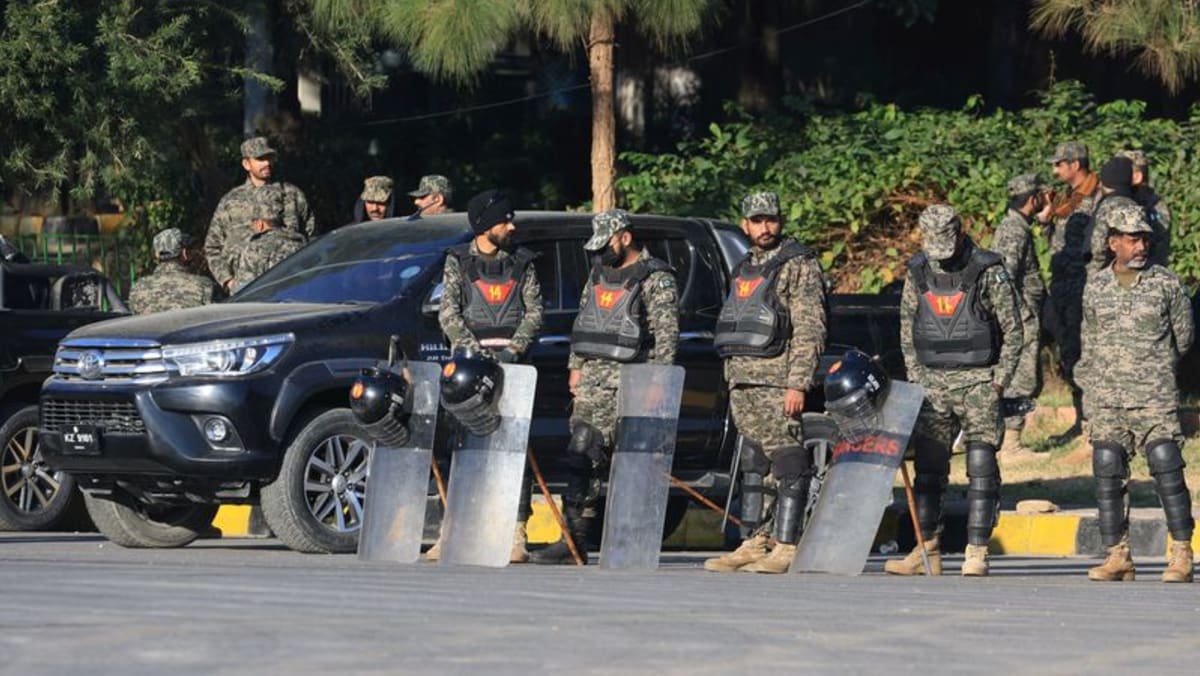 Protesters for jailed ex-PM Khan cleared from Pakistan capital’s centre Protesters for jailed ex-PM Khan cleared from Pakistan capital’s centre