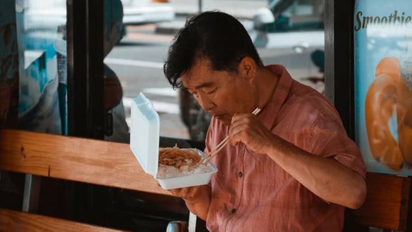 Penyepit makanan pakai buang di S'pura 'rata-rata selamat': CASE