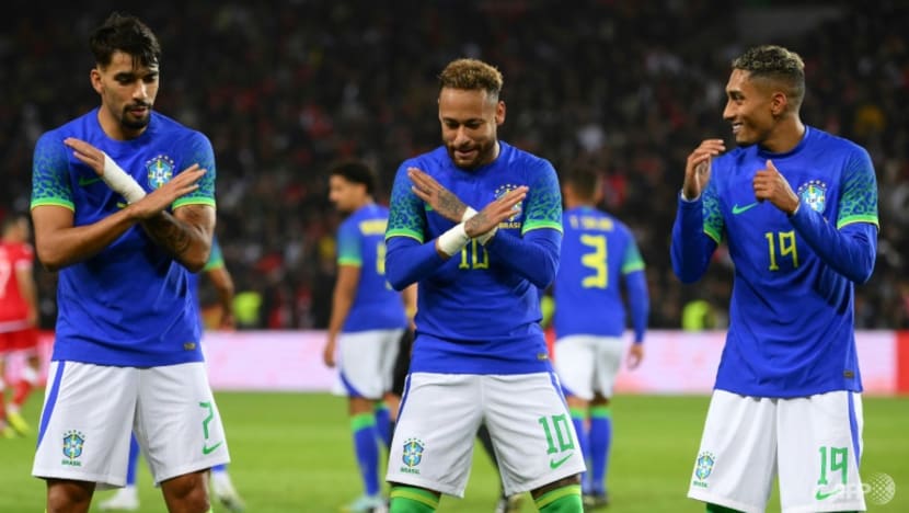 Banana thrown at Richarlison as Brazil thrash Tunisia Banana thrown at Richarlison as Brazil thrash Tunisia