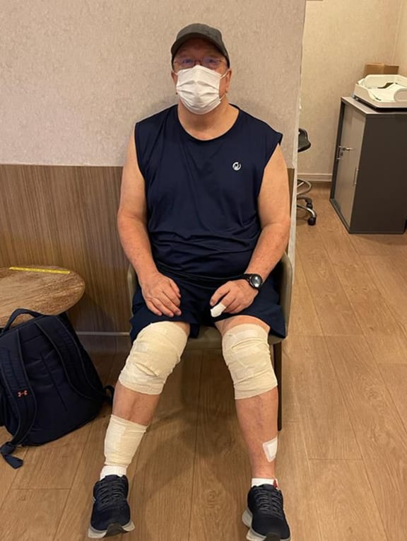 Mr Graham George Spencer (pictured) received treatment at Gleneagles Hospital after being bitten by otters at Singapore Botanic Gardens on Nov 30, 2021. Mr Graham George Spencer (pictured) received treatment at Gleneagles Hospital after being bitten by otters at Singapore Botanic Gardens on Nov 30, 2021.