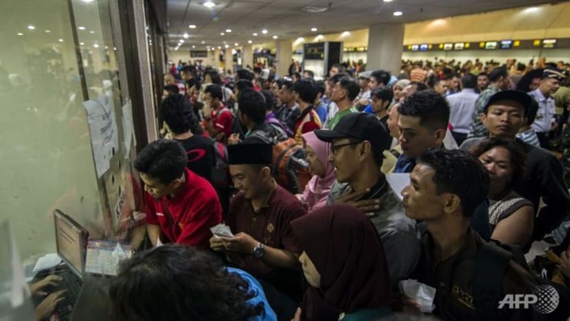 Beberapa lapangan terbang Indonesia masih ditutup pada Hari Raya