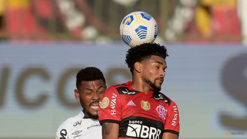 Soccer-Bruno Henrique strikes again as Flamengo beat Sport 2-0 Soccer-Bruno Henrique strikes again as Flamengo beat Sport 2-0