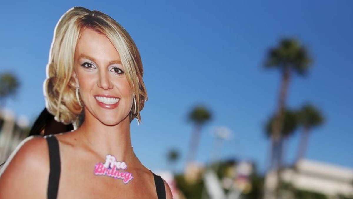 Britney Spears mengatakan ‘hari terbaik yang pernah ada’ saat pengadilan mengakhiri konservatorinya