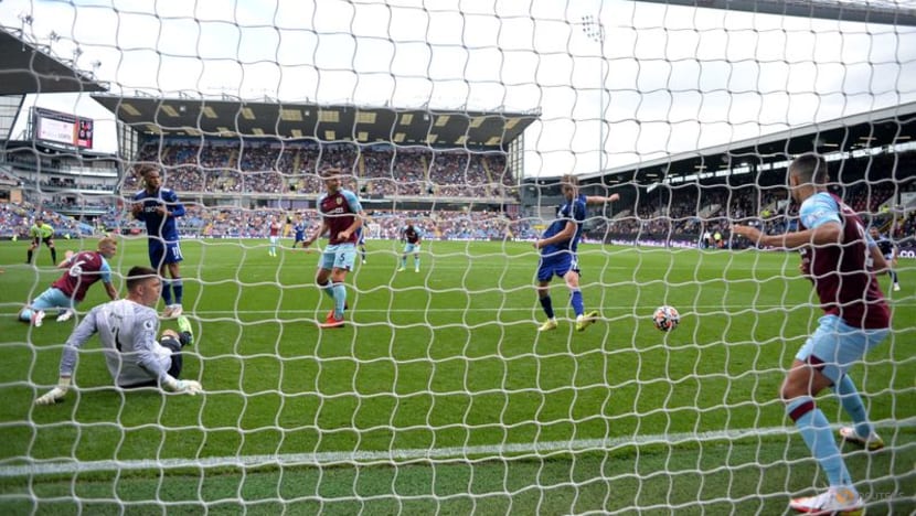 Football: Bamford earns Leeds a point after battle with Burnley Football: Bamford earns Leeds a point after battle with Burnley