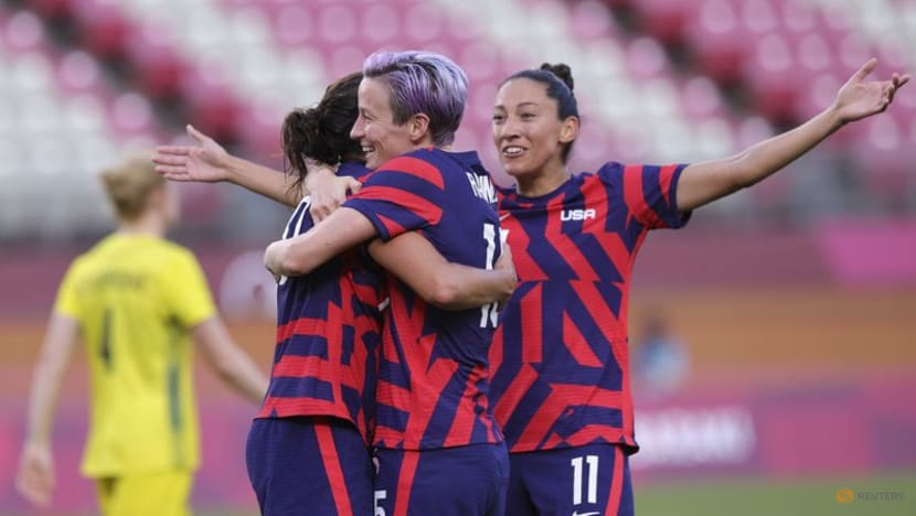 Olympics-Soccer-Rapinoe and Lloyd fire US to bronze medal ...
