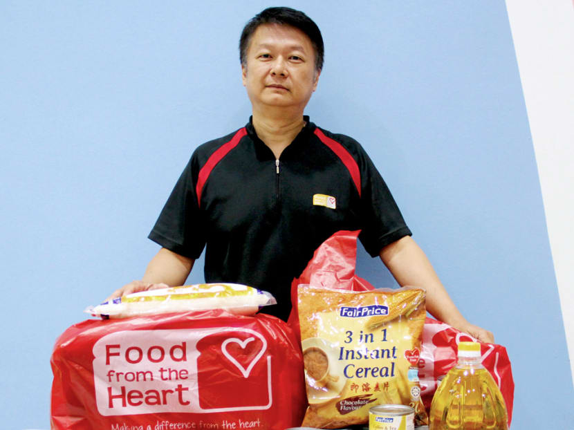 Non-profit groups step up efforts to bring restaurant excess to needy Non-profit groups step up efforts to bring restaurant excess to needy