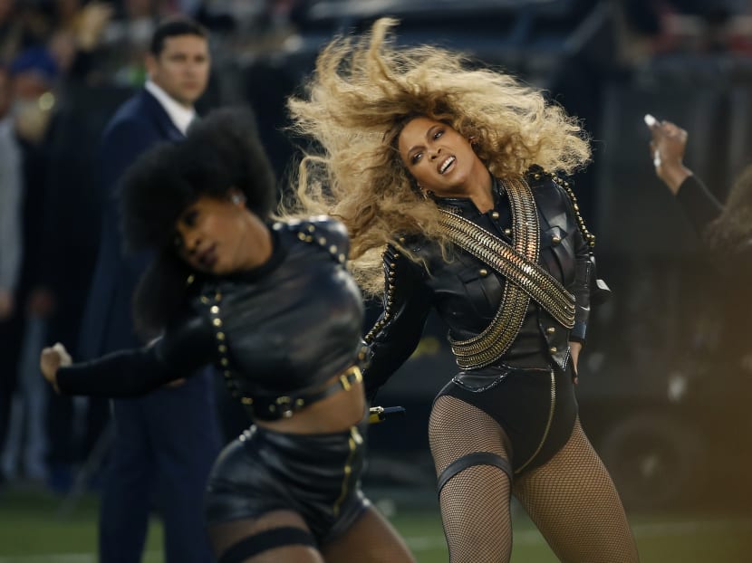 Gallery: Beyonce, Coldplay ‘believe in love’ at Super Bowl show