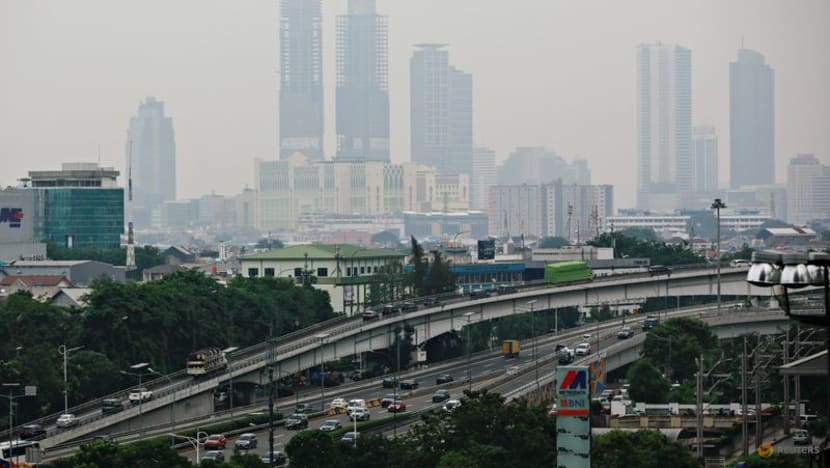 Indonesia's budget deficit narrows sharply amid strong revenues Indonesia's budget deficit narrows sharply amid strong revenues