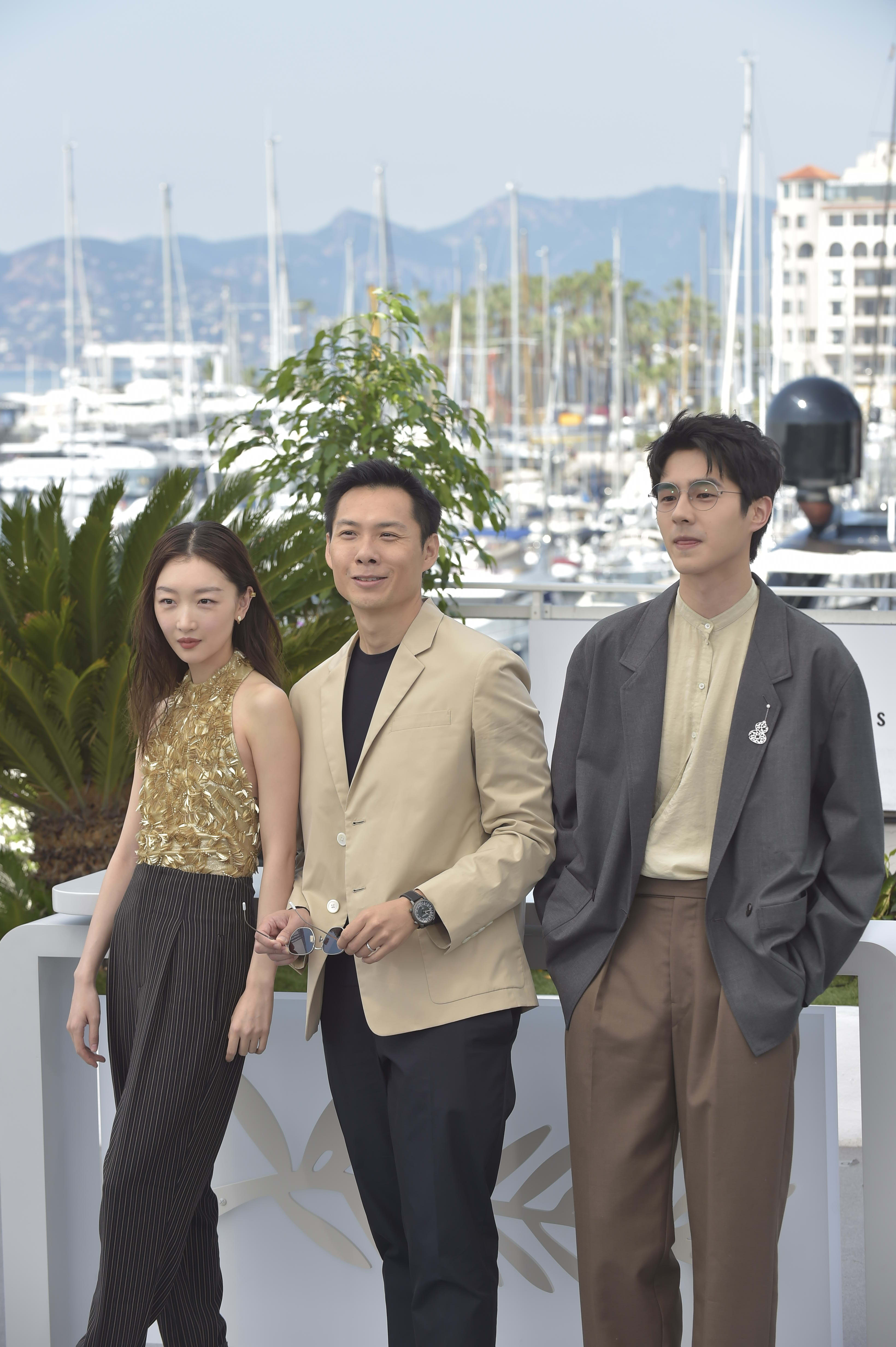 Qiqi chen jacket sales