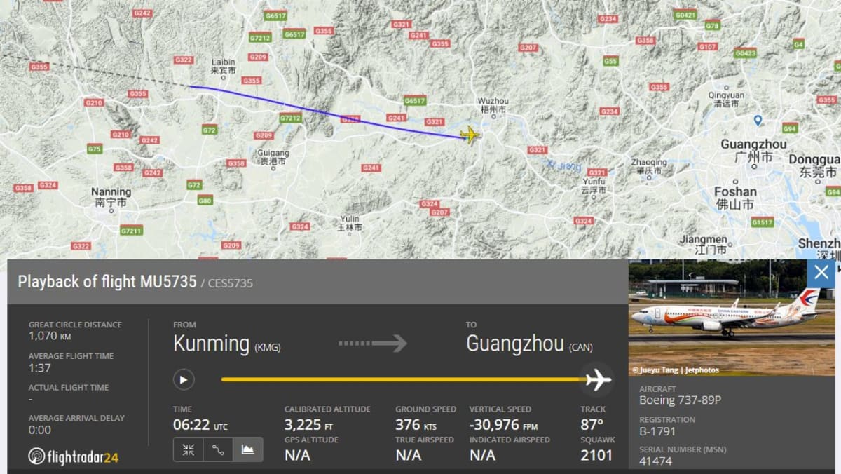 China Eastern Airlines' Boeing 737 plane carrying more than ...