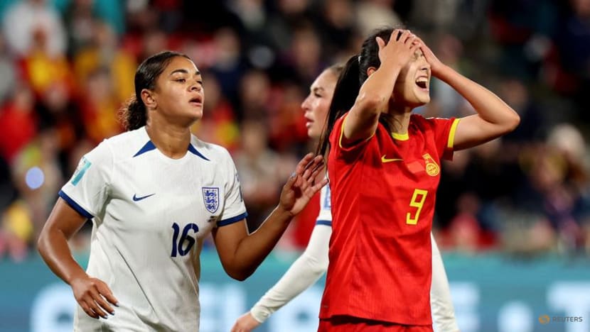 England smash China for six to ease into last 16 as group winners