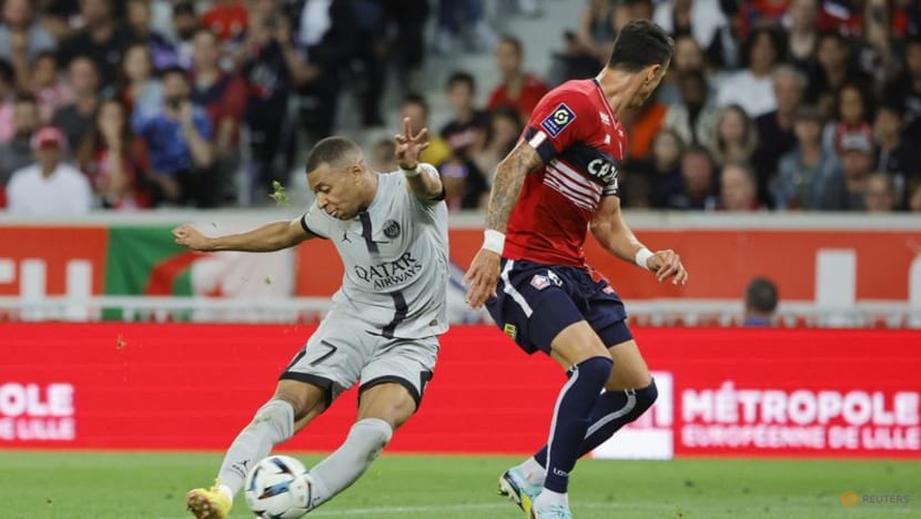 PSG hand out a thrashing after scoring in eight seconds at Lille PSG hand out a thrashing after scoring in eight seconds at Lille