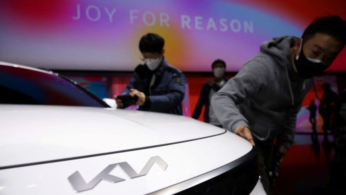 S Korea's Kia adopts CATL batteries for EV sold at home - media report