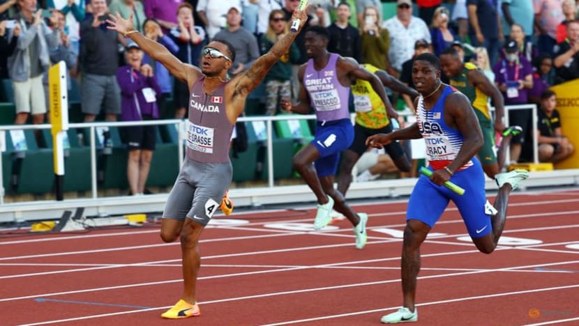Canada win men's 4x100 relay at World Championships Canada win men's 4x100 relay at World Championships