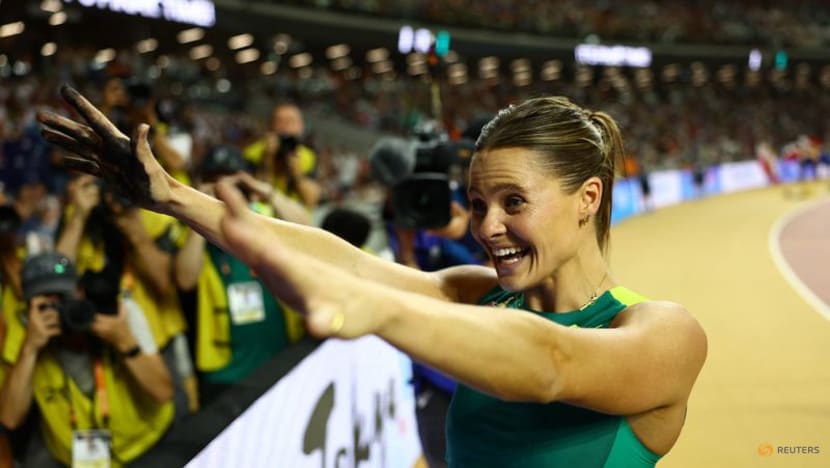 Moon, Kennedy share world championship pole vault title