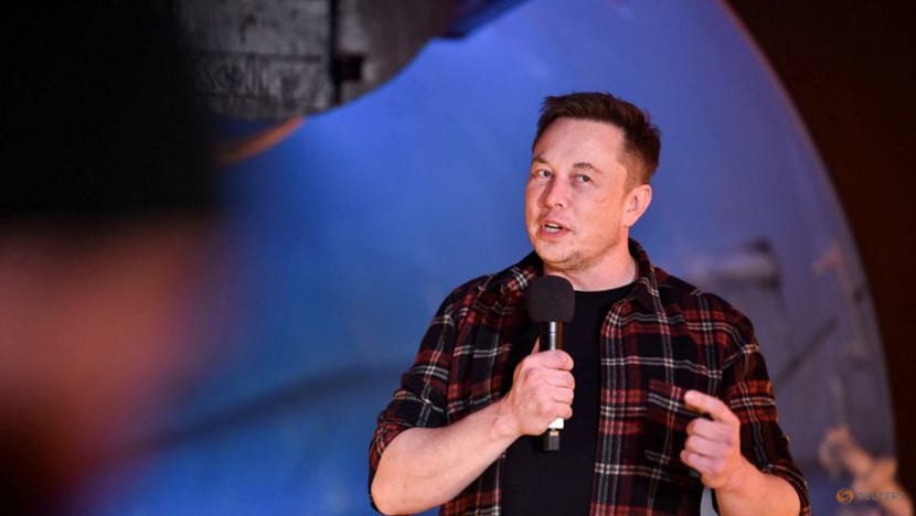 Elon Musk expects Neuralink's brain chip to begin human trials in 6 months Elon Musk expects Neuralink's brain chip to begin human trials in 6 months