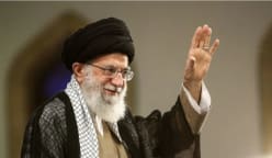 Pemimpin ulung Iran beri pengampunan kepada puluhan ribu tahanan