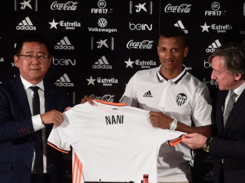 Portugal forward Lui Nani (centre) joined Spanish club Valencia from Turkish side Fenerbahce on a three-year contract for around S$12.98 million. Photo: AFP