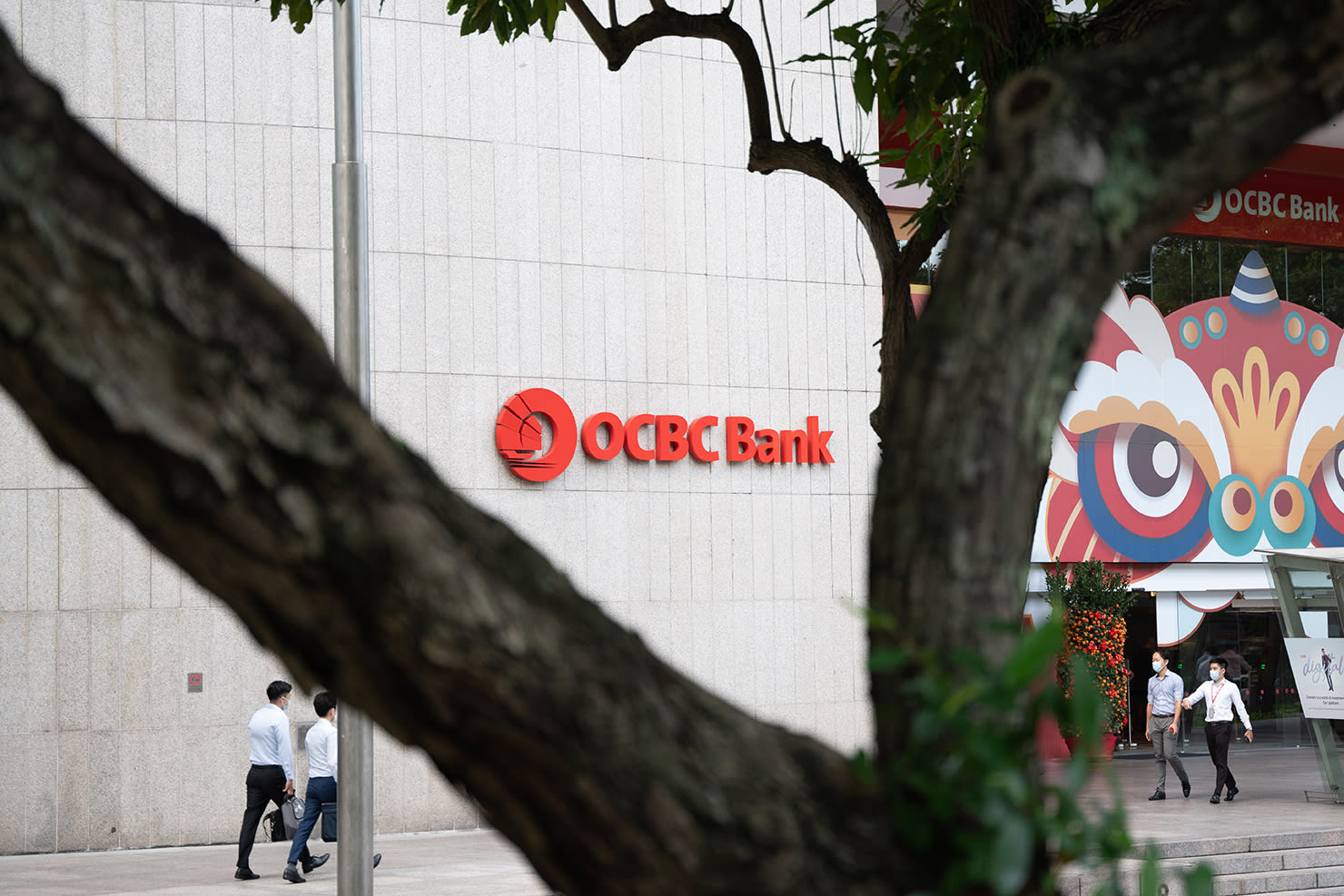 Police recover S$2 million linked to OCBC phishing scam, 121 local bank accounts frozen Police recover S$2 million linked to OCBC phishing scam, 121 local bank accounts frozen
