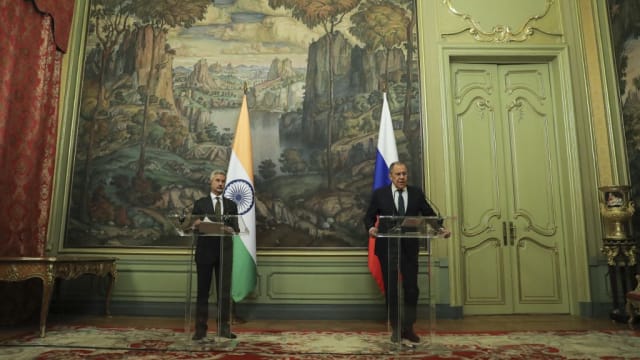 印度：俄国是稳定合作伙伴 会继续向俄买油