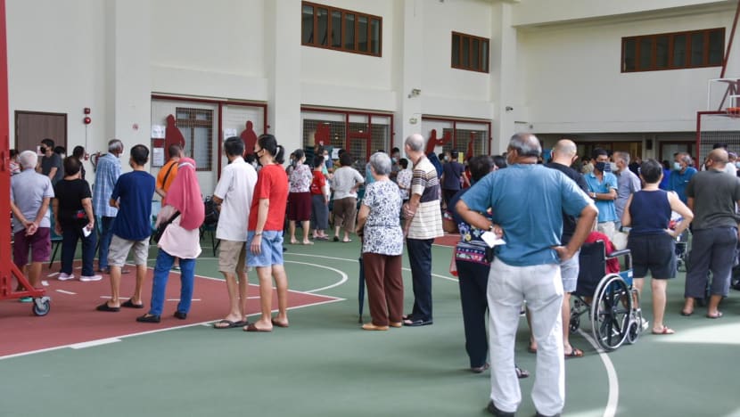 GE2020: Voting hours extended to 10pm; 'small number' of polling stations continue to see long queues, says ELD GE2020: Voting hours extended to 10pm; 'small number' of polling stations continue to see long queues, says ELD