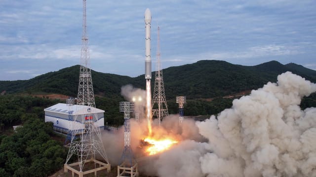 韩国：朝鲜发射失败侦察卫星不具备军用能力