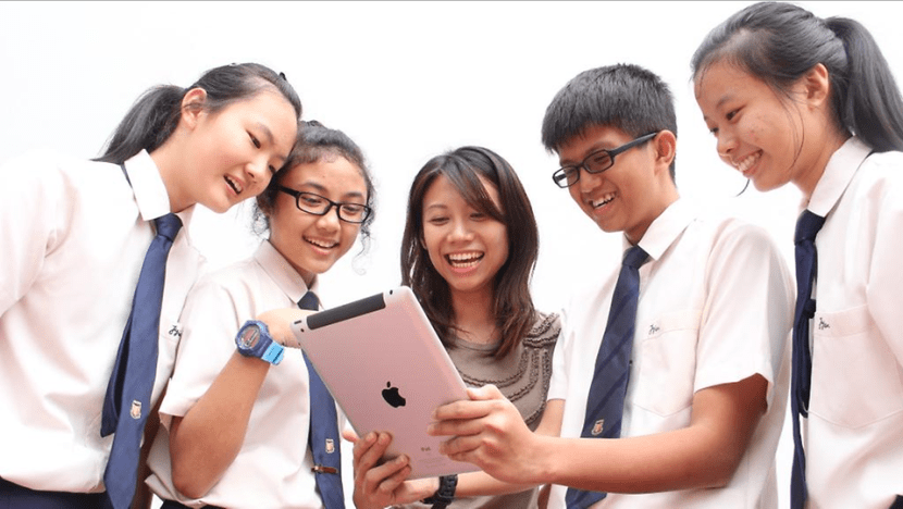 Later school start times ‘make sense’ for adolescents, who have natural tendency to fall asleep later: Experts Later school start times ‘make sense’ for adolescents, who have natural tendency to fall asleep later: Experts