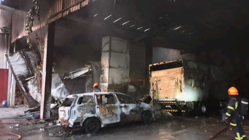 Fire breaks out at Defu Lane vehicle workshop Fire breaks out at Defu Lane vehicle workshop