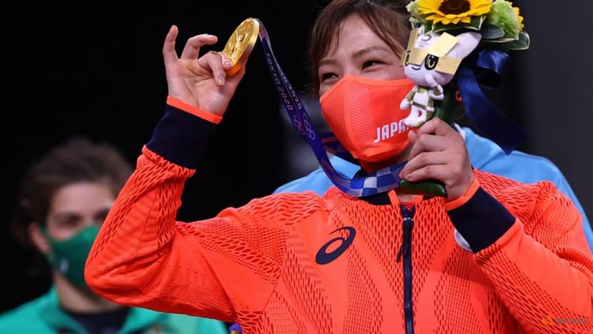 Olympics-Wrestling-Double glory for Japan from gold Kawai sisters Olympics-Wrestling-Double glory for Japan from gold Kawai sisters