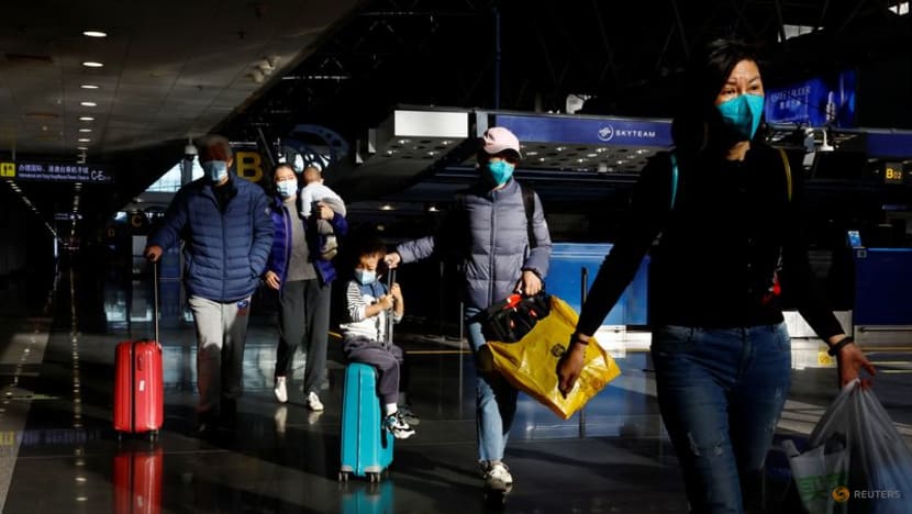 Chinese make travel plans as COVID-19 rules ease further Chinese make travel plans as COVID-19 rules ease further