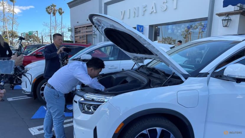 VinFast delivers first 45 cars in US market VinFast delivers first 45 cars in US market