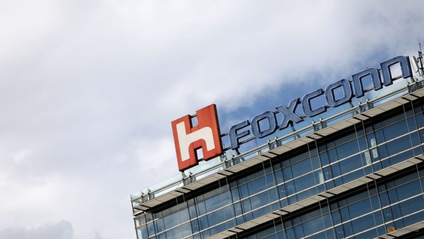 Taiwan's Foxconn says no change to production in China's COVID-hit Zhengzhou Taiwan's Foxconn says no change to production in China's COVID-hit Zhengzhou