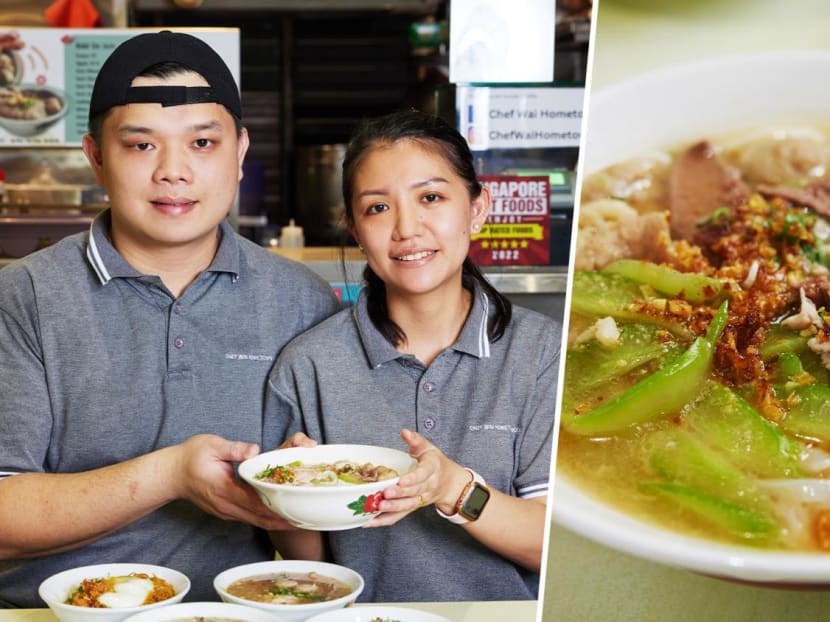 Comforting KL-Style Pork Noodles With Large Meat Patty Found At Yishun Hawker Stall