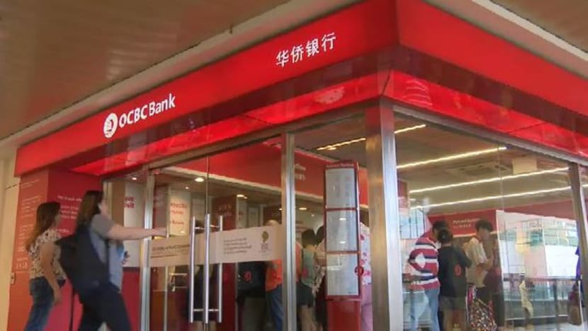 Juruwang bank OCBC dipenjara; curi S$10,000 untuk biayai tabiat judi