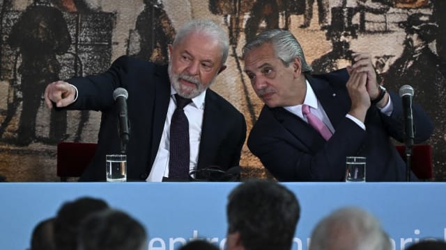 巴西和阿根廷讨论建立共同货币