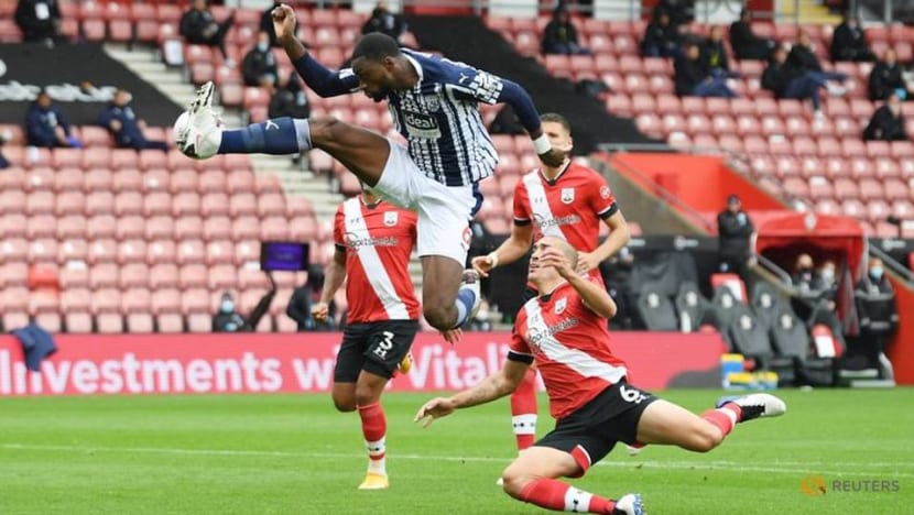 Saints compound West Brom troubles with 2-0 victory Saints compound West Brom troubles with 2-0 victory
