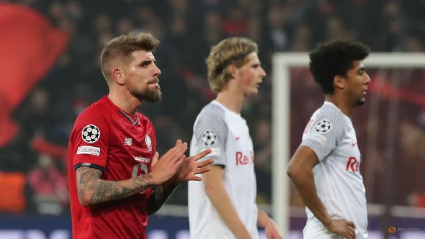 Prolific David strikes again to take Lille top Prolific David strikes again to take Lille top