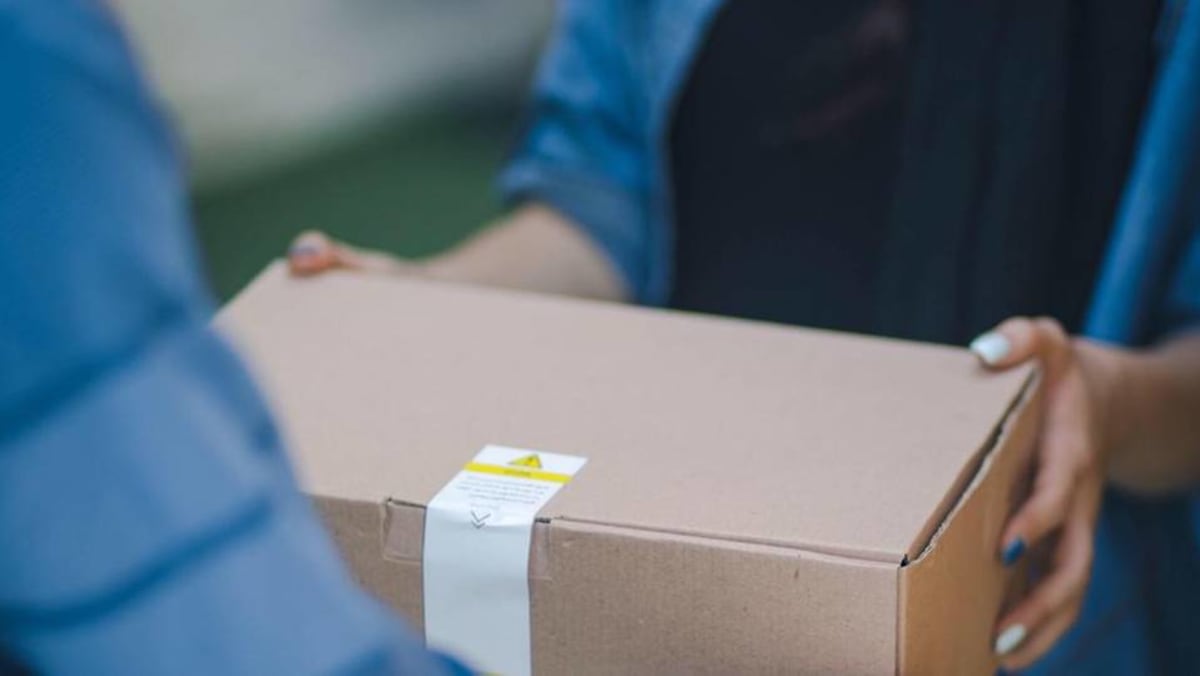 Mantan sopir pengiriman FedEx yang mencuri sepatu pengiriman dan dompet penumpang Ryde dipenjara