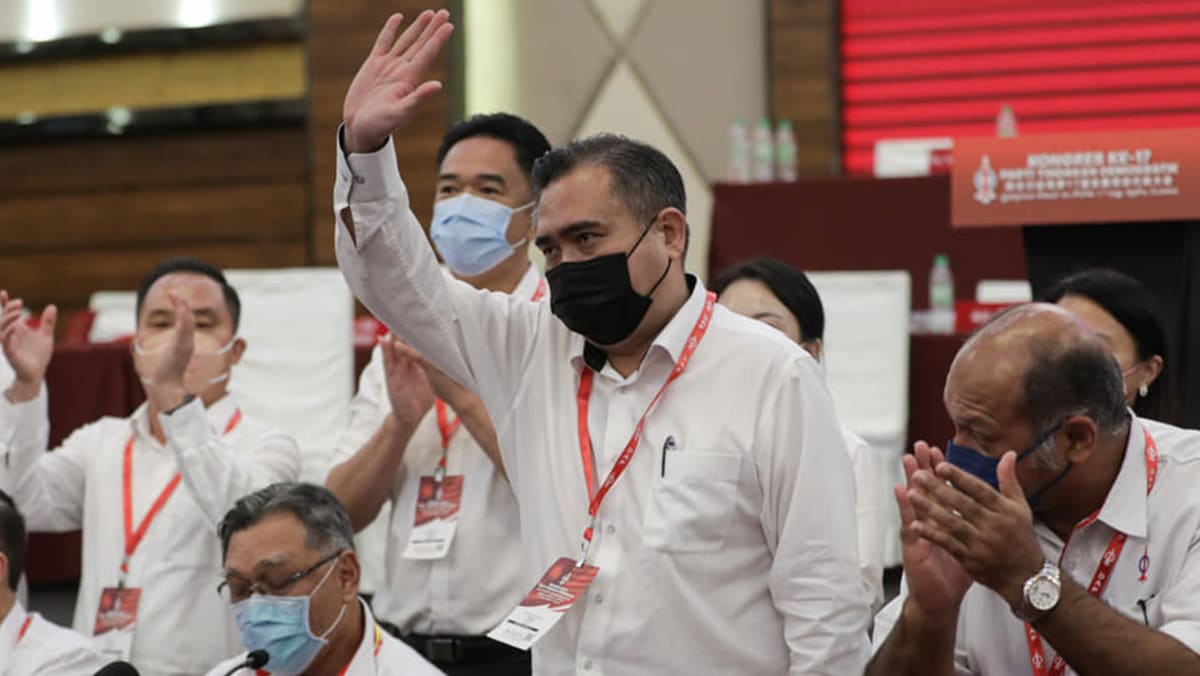 Apa yang perlu Anda ketahui tentang pergantian penjaga di Partai Aksi Demokratik Malaysia