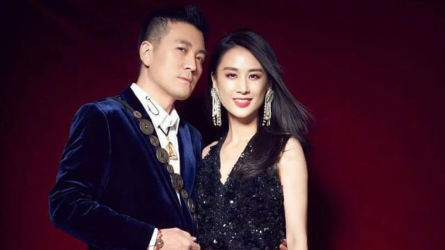 七夕发文被揪出藏头诗　黄圣依与总裁老公已离婚？