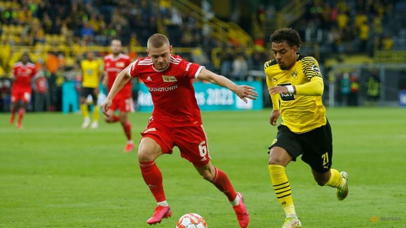 Football:
Haaland strikes twice in Dortmund's 4-2 win over Union Berlin Football:
Haaland strikes twice in Dortmund's 4-2 win over Union Berlin